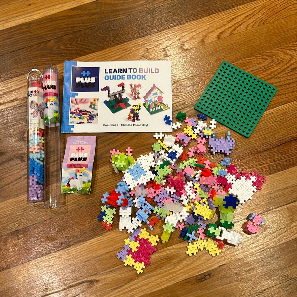 Plus Plus building blocks